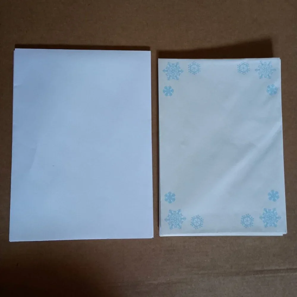 unused vintage Christmas cards, 2 varieties, 16 cards total with envelopes